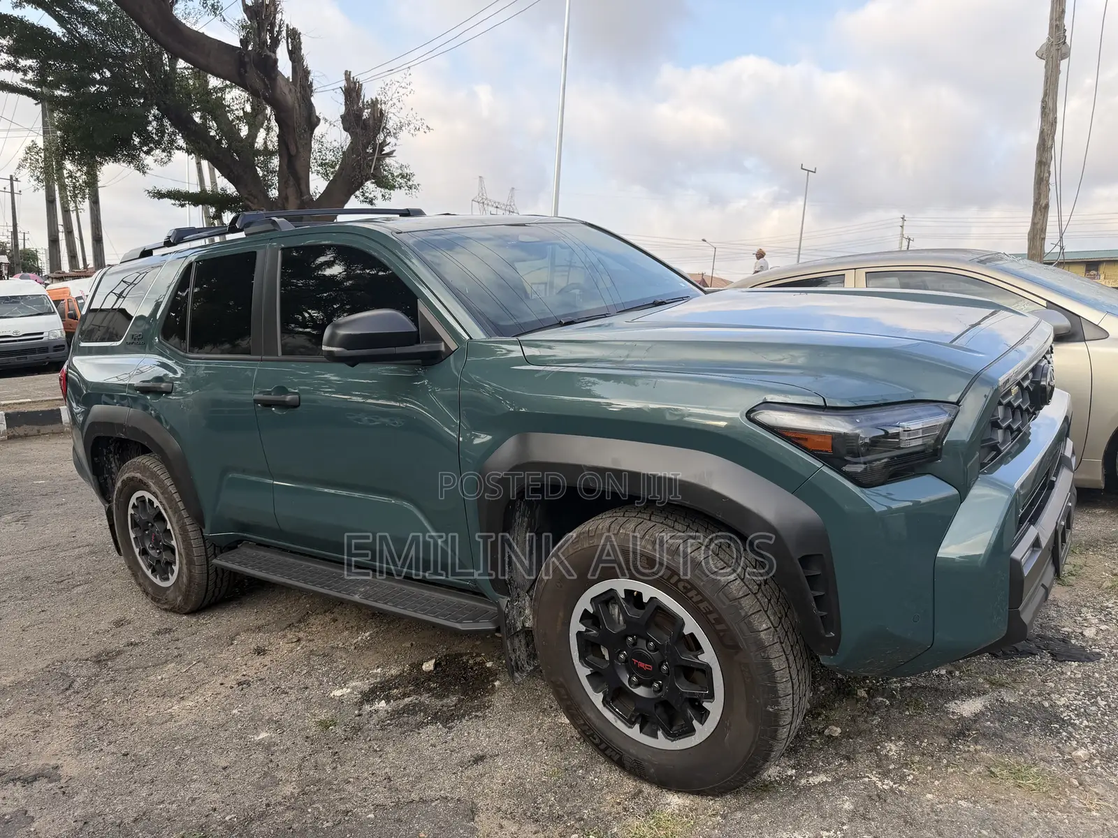 Toyota 4-Runner 2025 Green