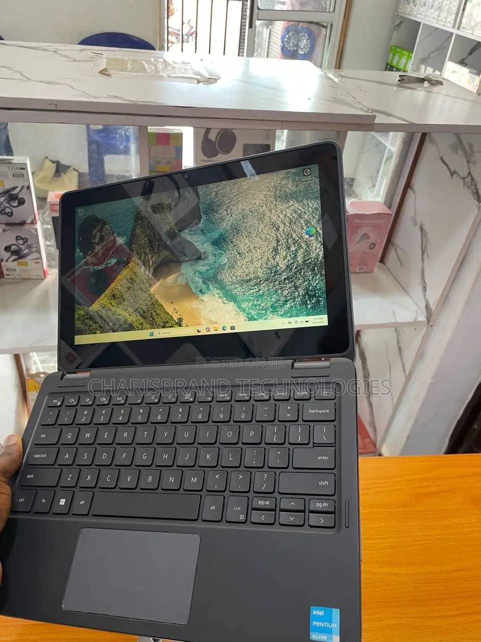 Laptop Dell Latitude 3120 8GB Intel Pentium SSD 128GB