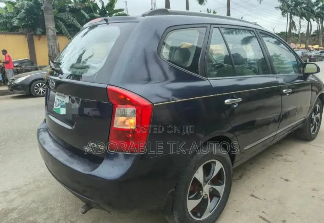 Kia Rondo 2008 Gray