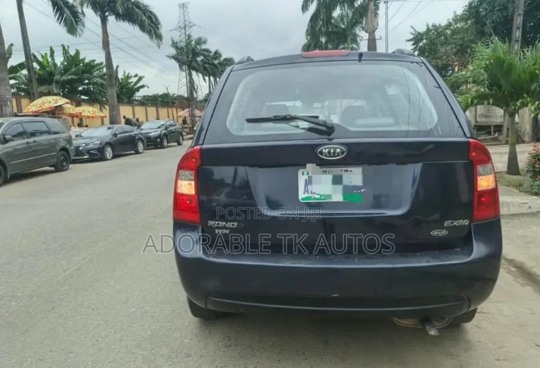 Kia Rondo 2008 Gray