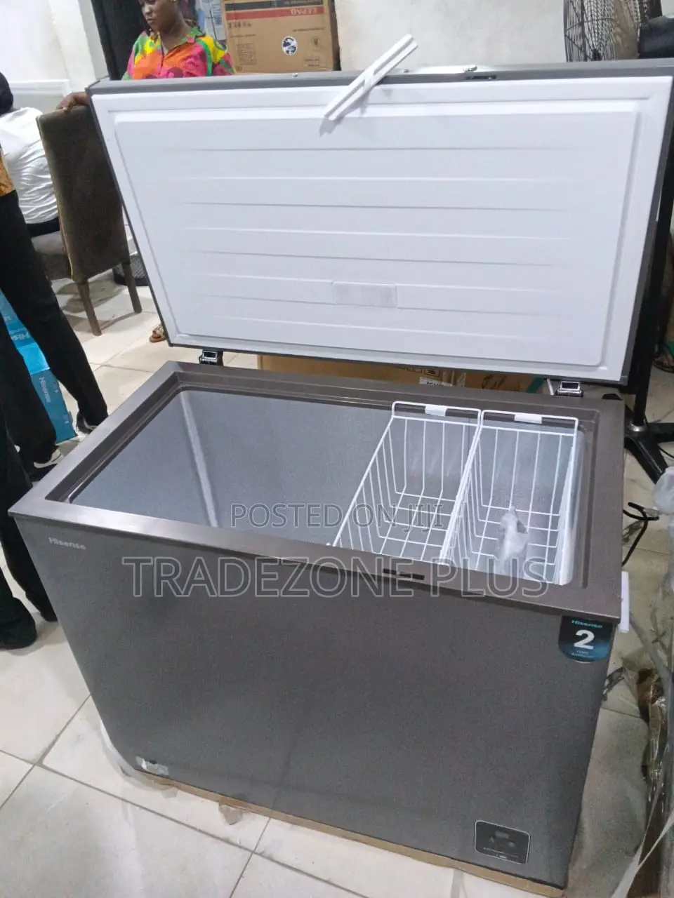 Hisense 249L Chest Freezer With Efficient Inverter