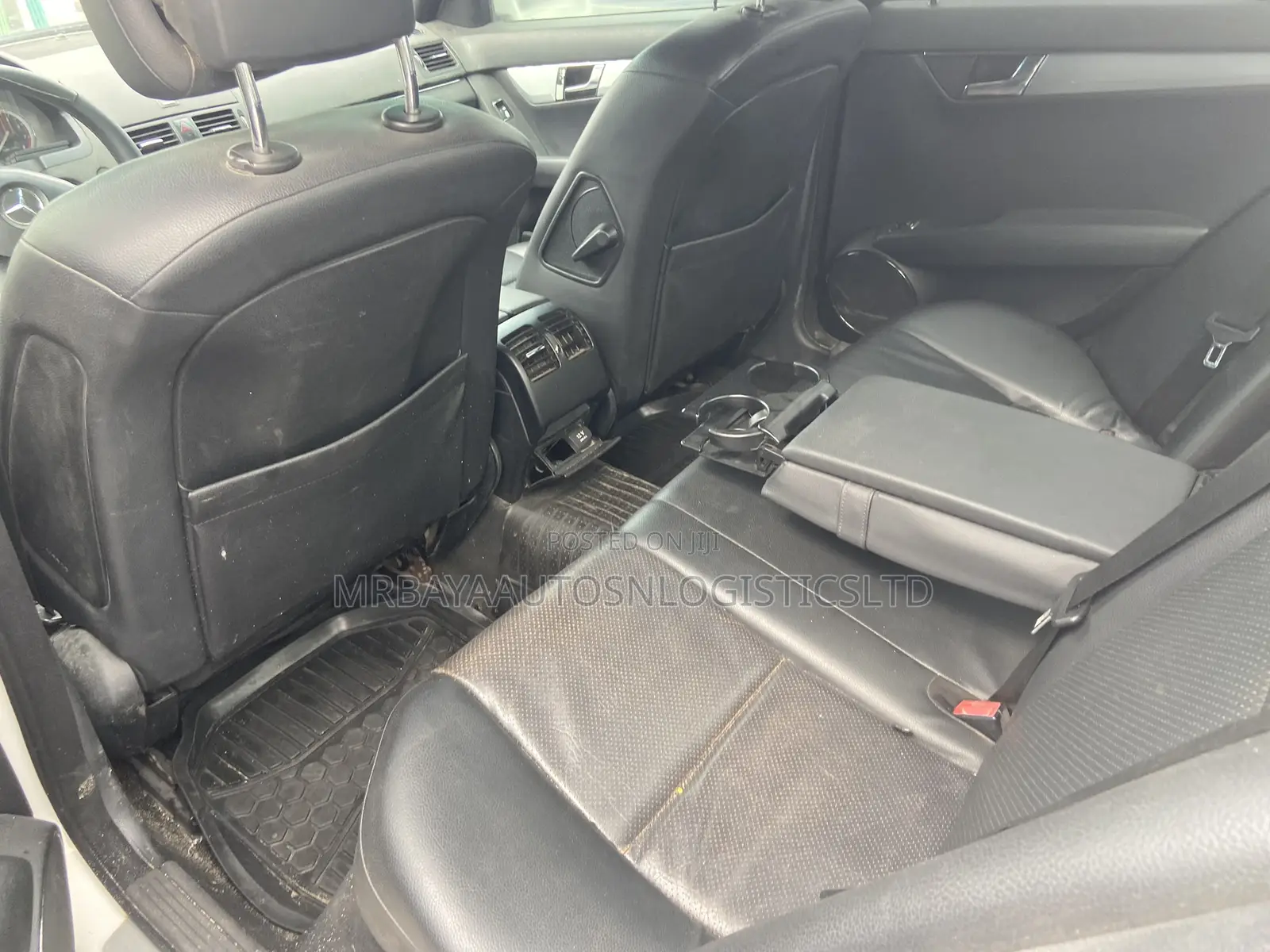 Mercedes-Benz C300 Luxury Sedan RWD (3.0L 6cyl 7A) 2008 White
