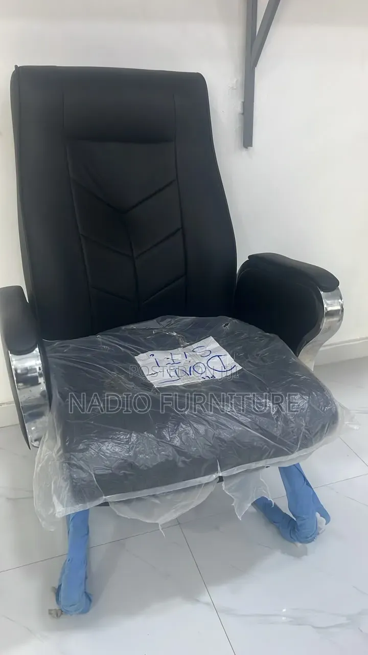 Executive Office Chair