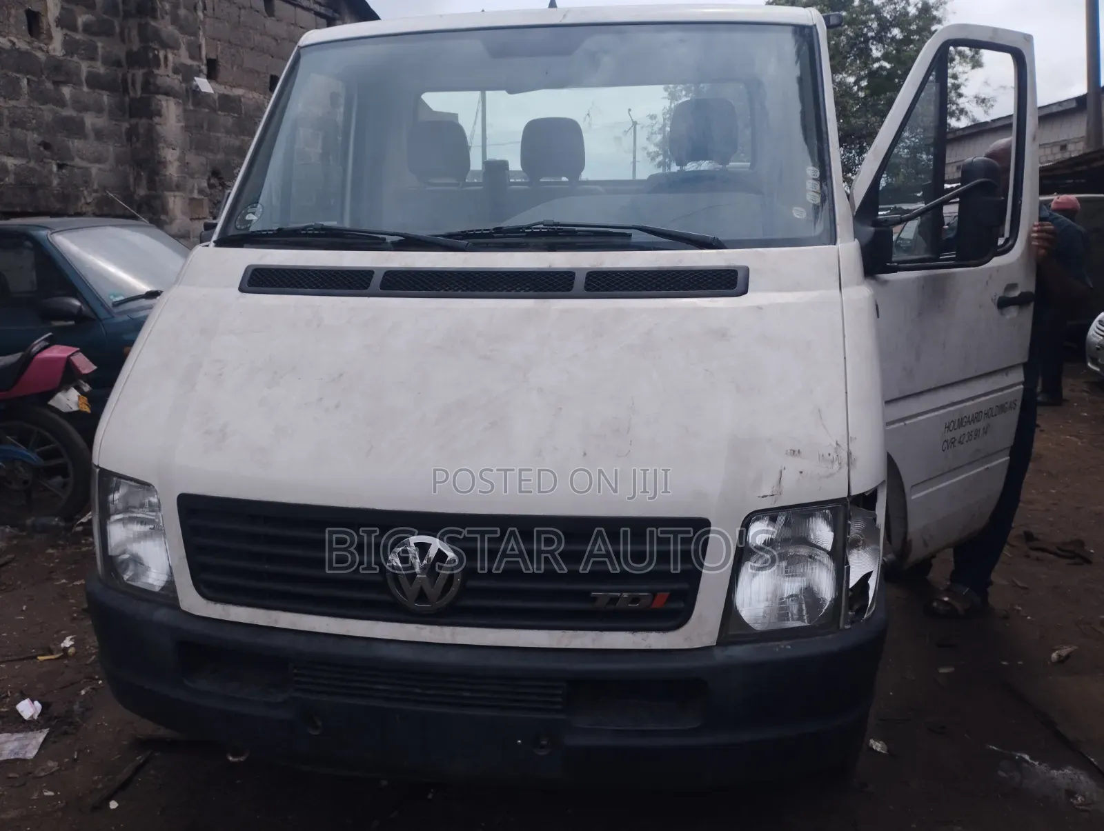 Tokunbo Volkswagen LT Pickup in Good Condition With Bucket