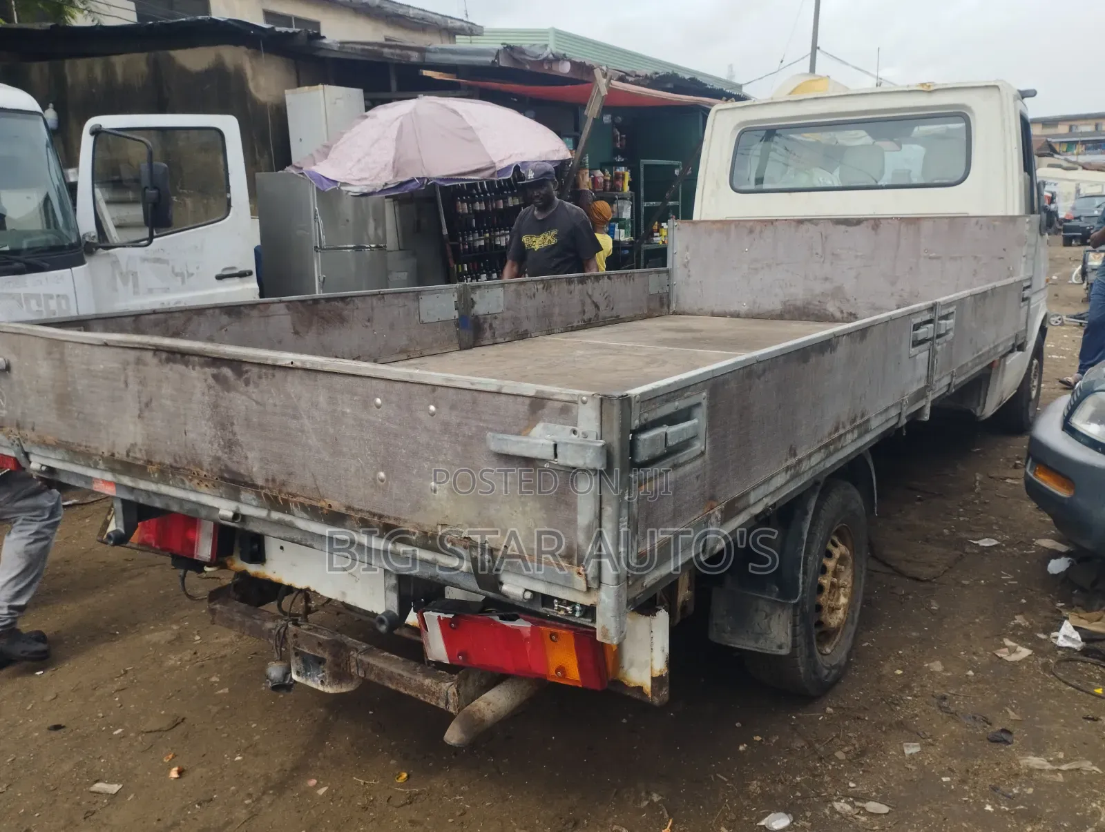Tokunbo Volkswagen LT Pickup in Good Condition With Bucket