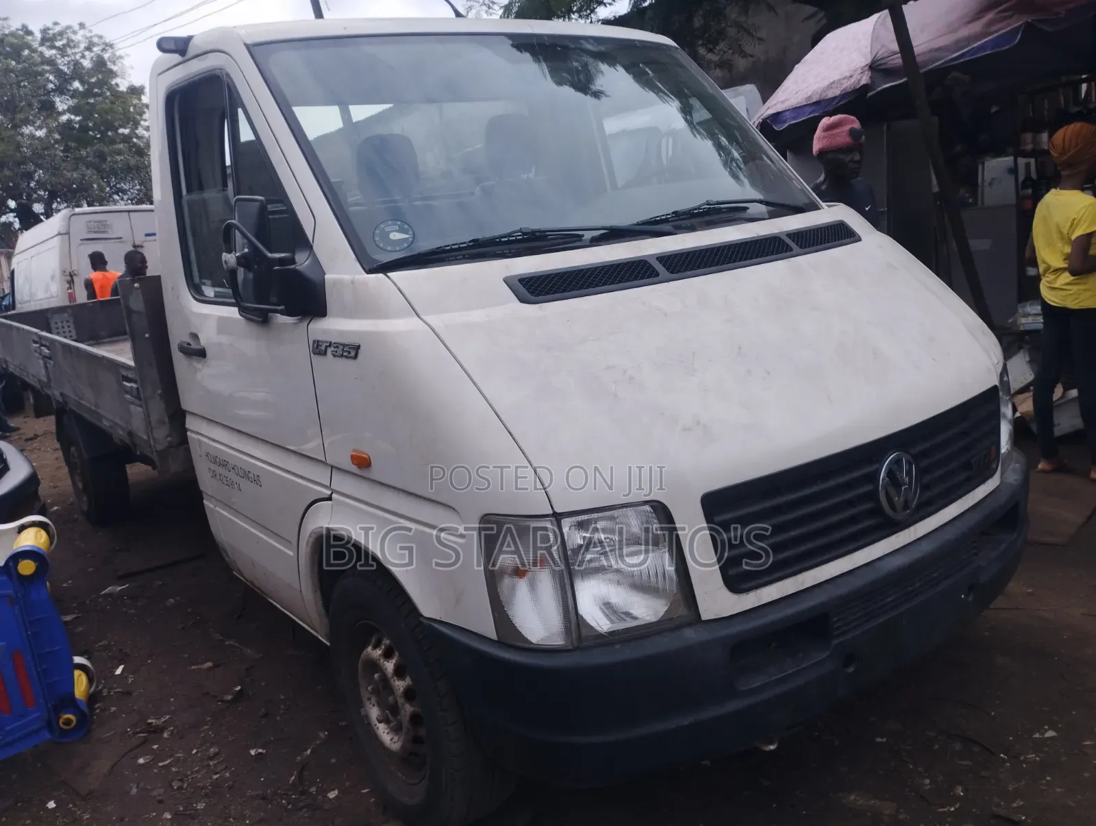 Tokunbo Volkswagen LT Pickup in Good Condition With Bucket