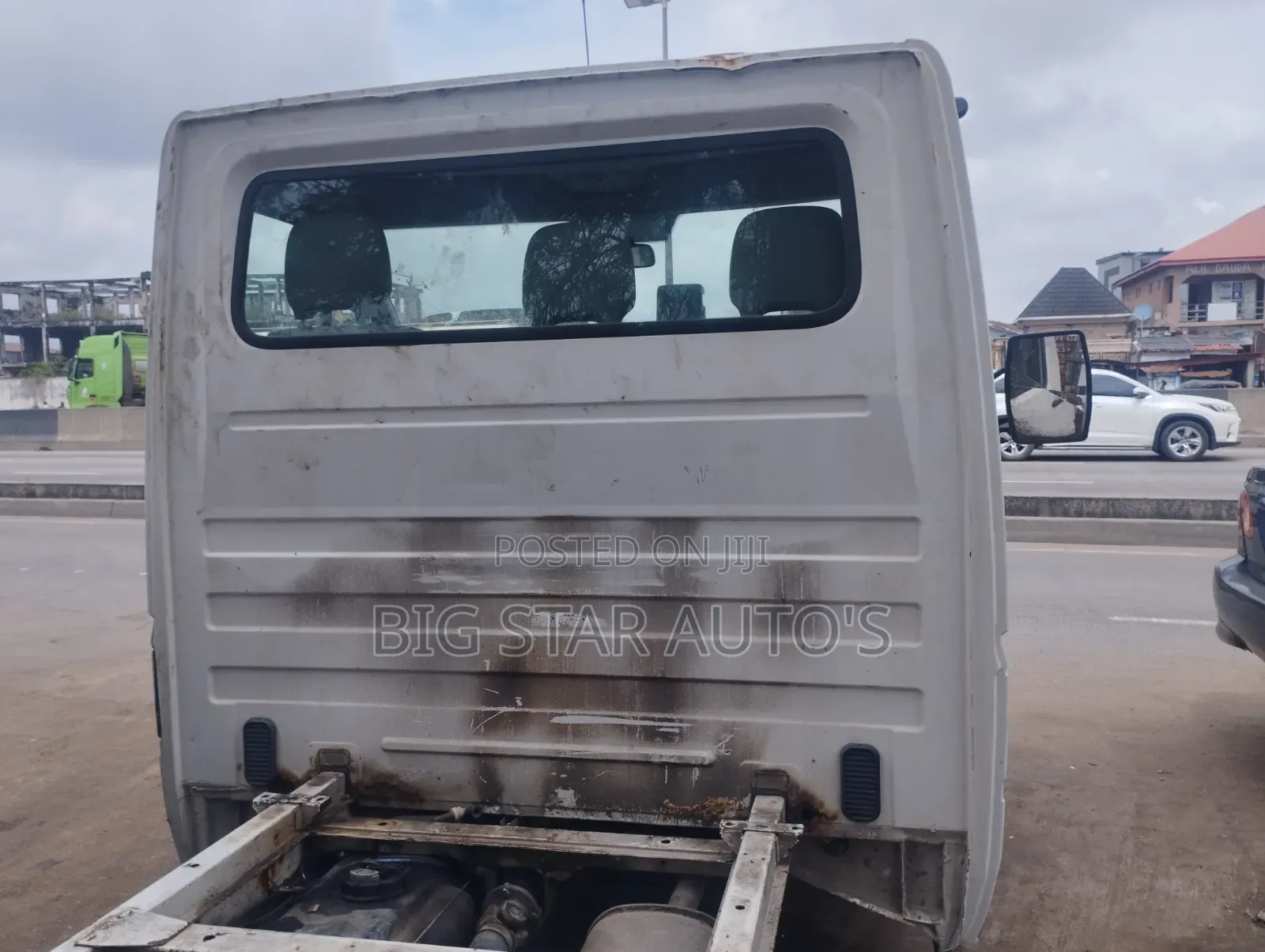 Tokunbo Volkswagen LT Pickup in Good Condition With Bucket