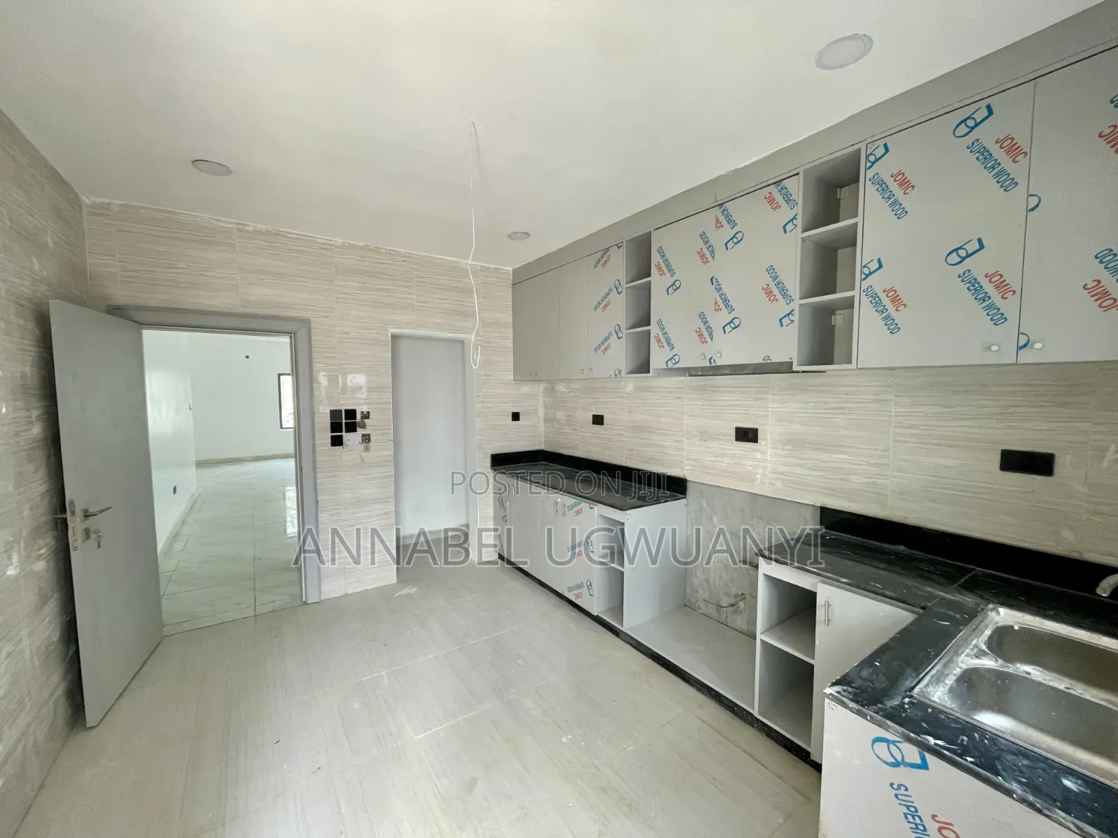 5bdrm Duplex in Royal Plain Estate, Zone B for rent