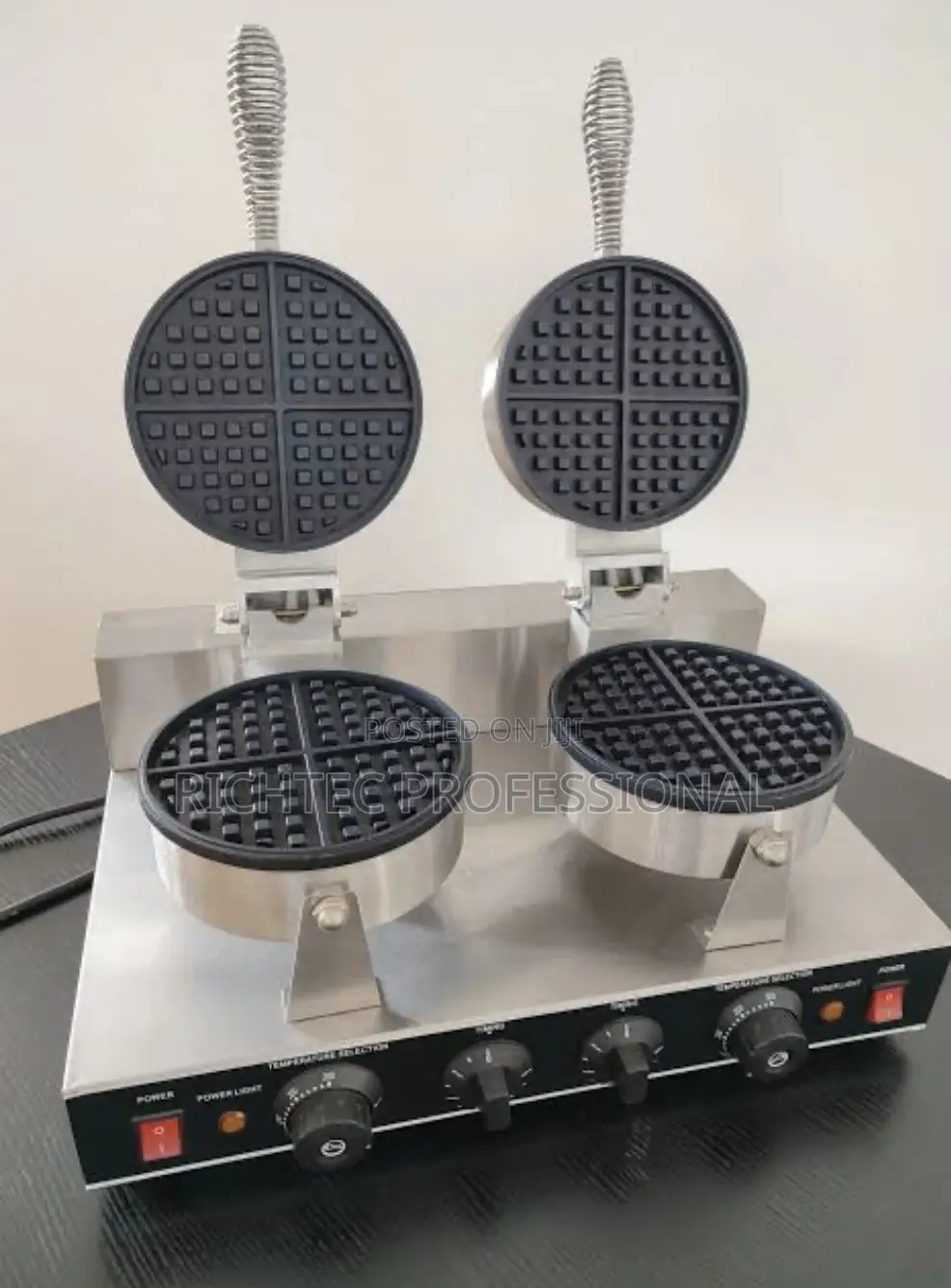 High Quality Commercial Double Electric Round Belgian Waffle Maker