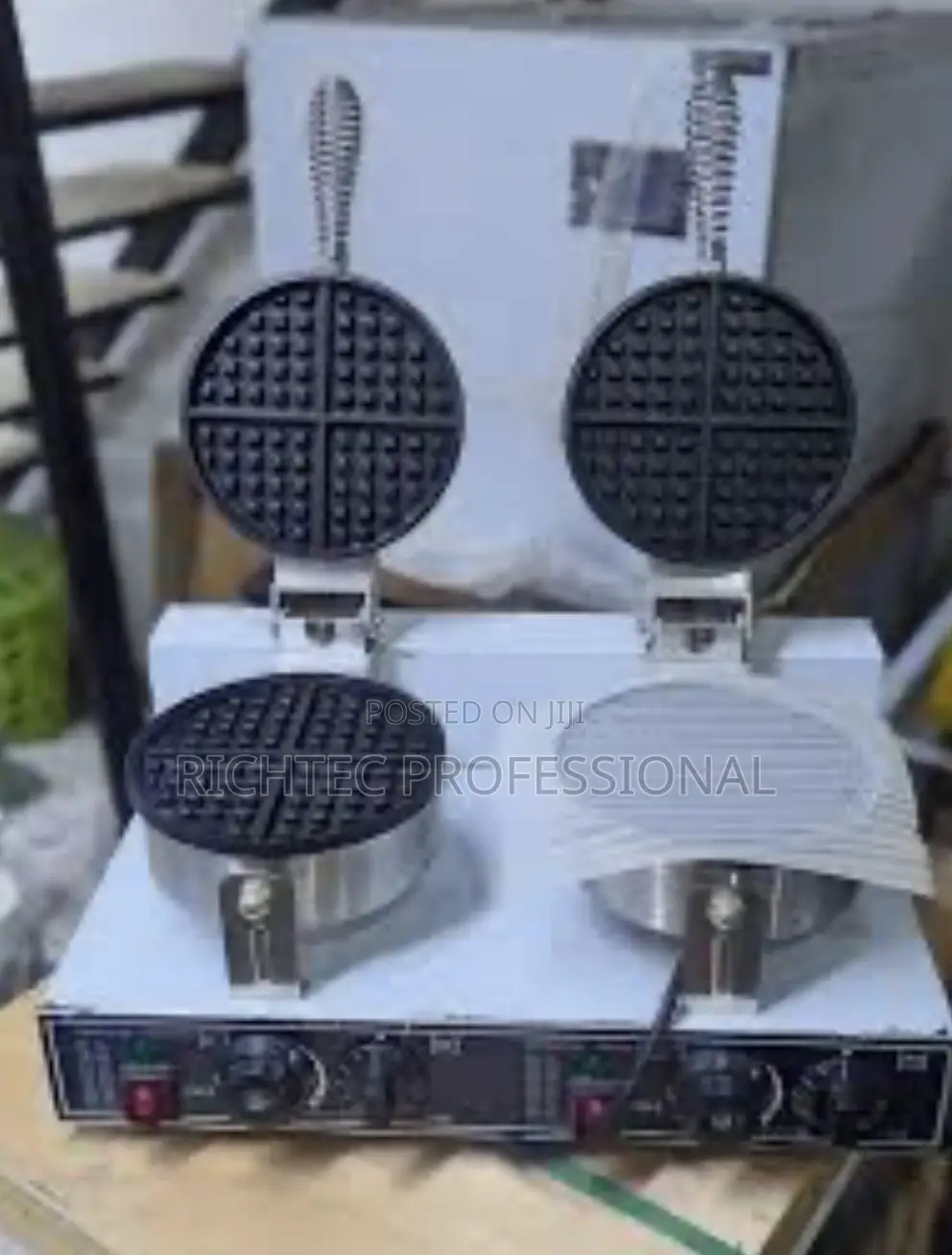 High Quality Commercial Double Electric Round Belgian Waffle Maker