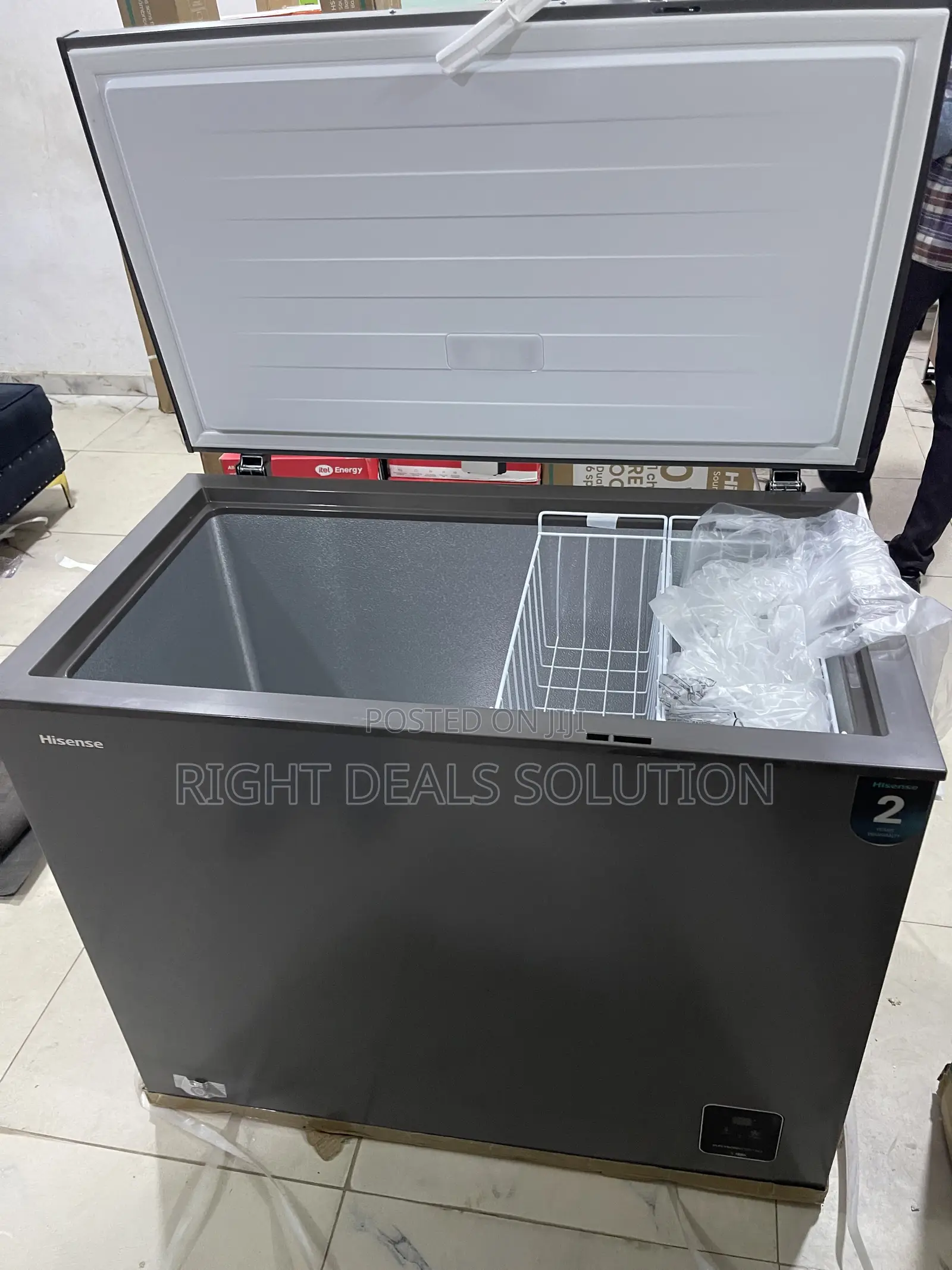 Hisense 340SHI – Premium 250L Freezing Power for Home Business