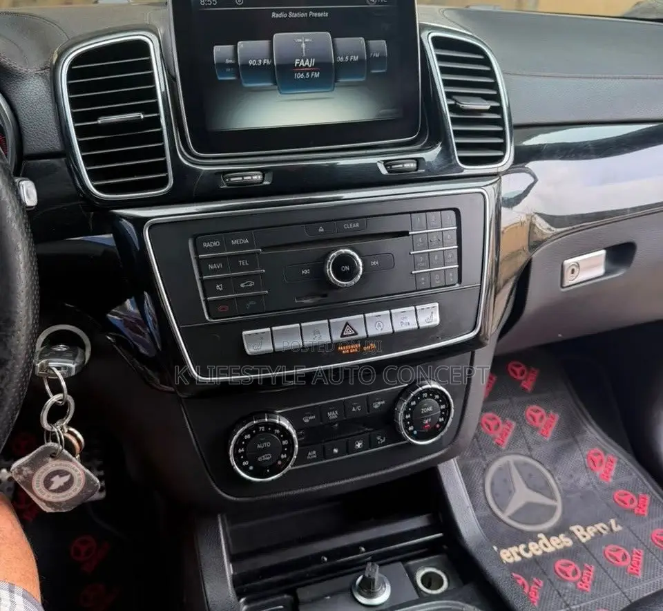 Mercedes-Benz GLE-Class 2016 Red