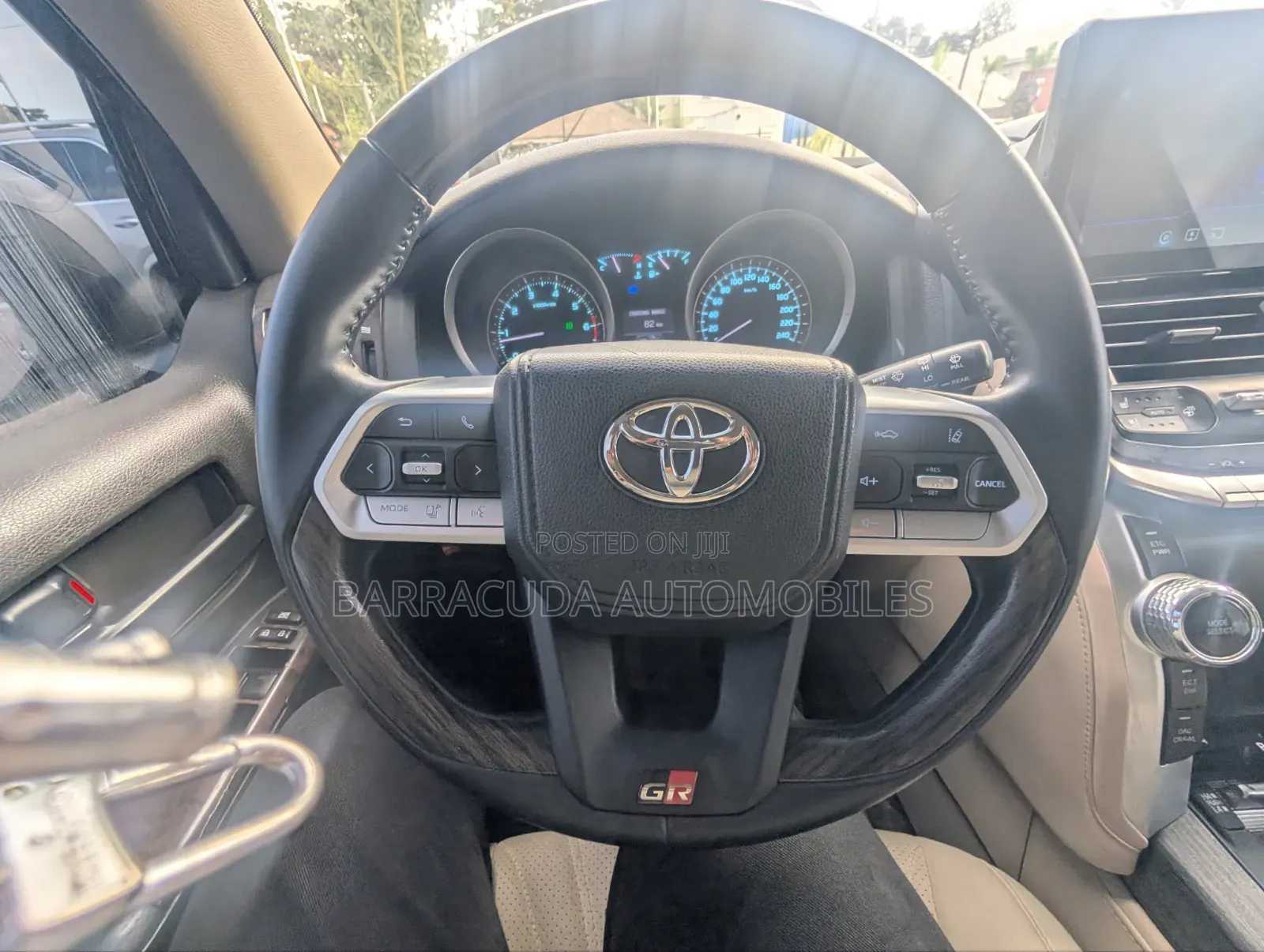 Toyota Land Cruiser 4.5 V8 GXR 2021 Brown