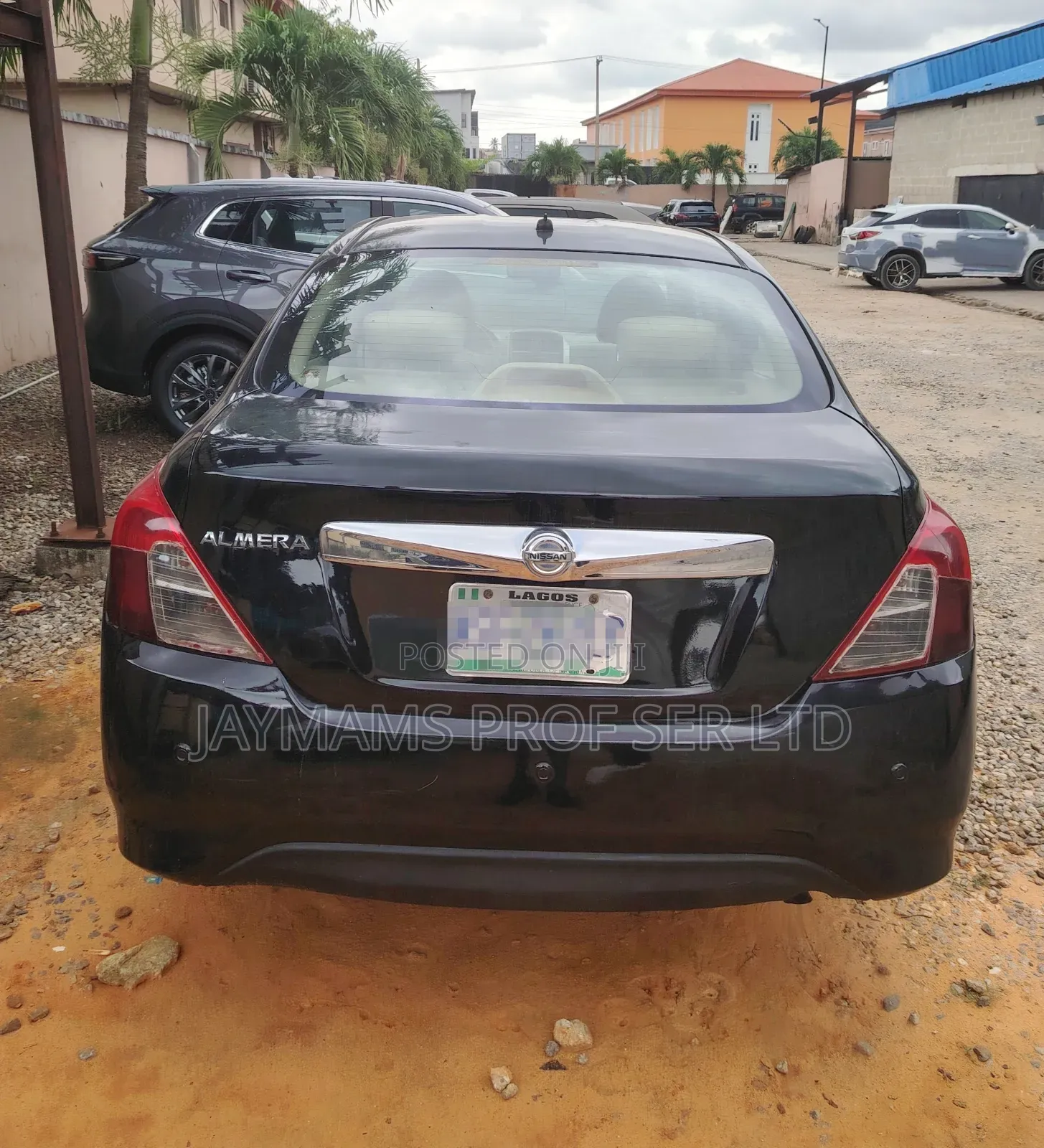 Nissan Almera 2016 Black