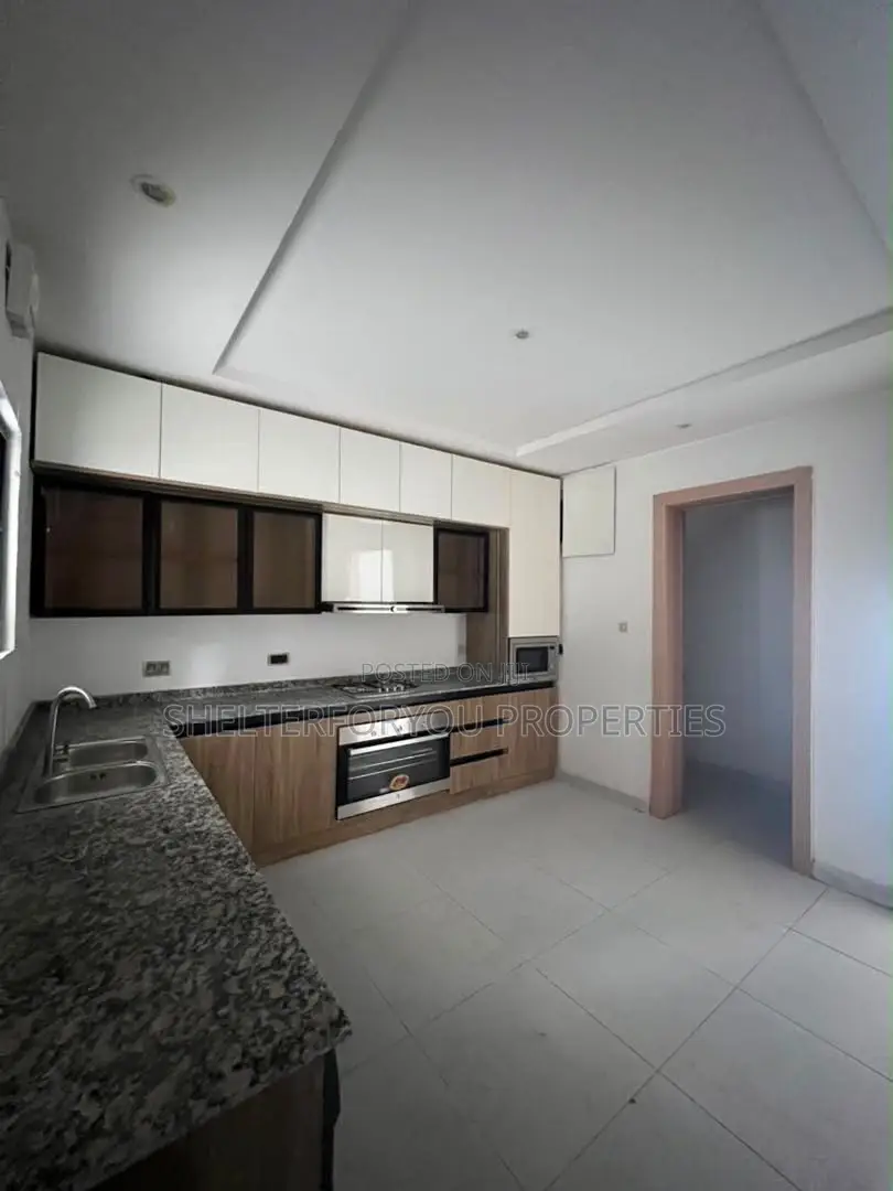 4bdrm Duplex in Ikoyi for rent