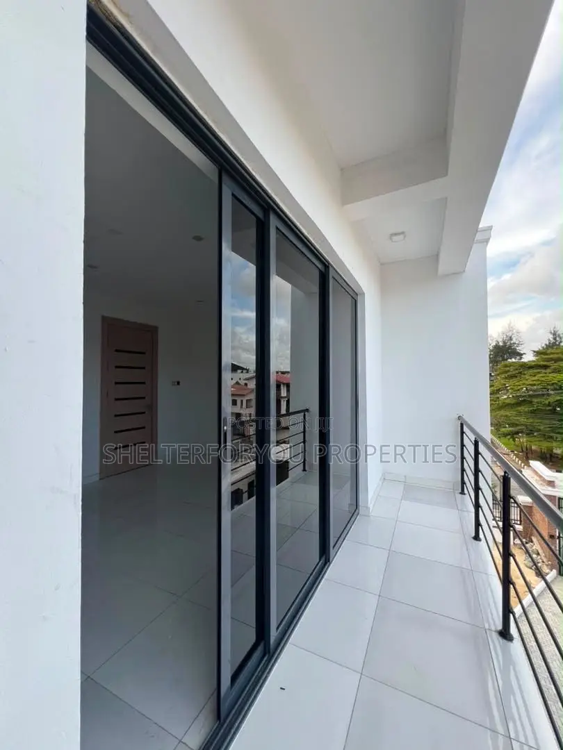 4bdrm Duplex in Ikoyi for rent