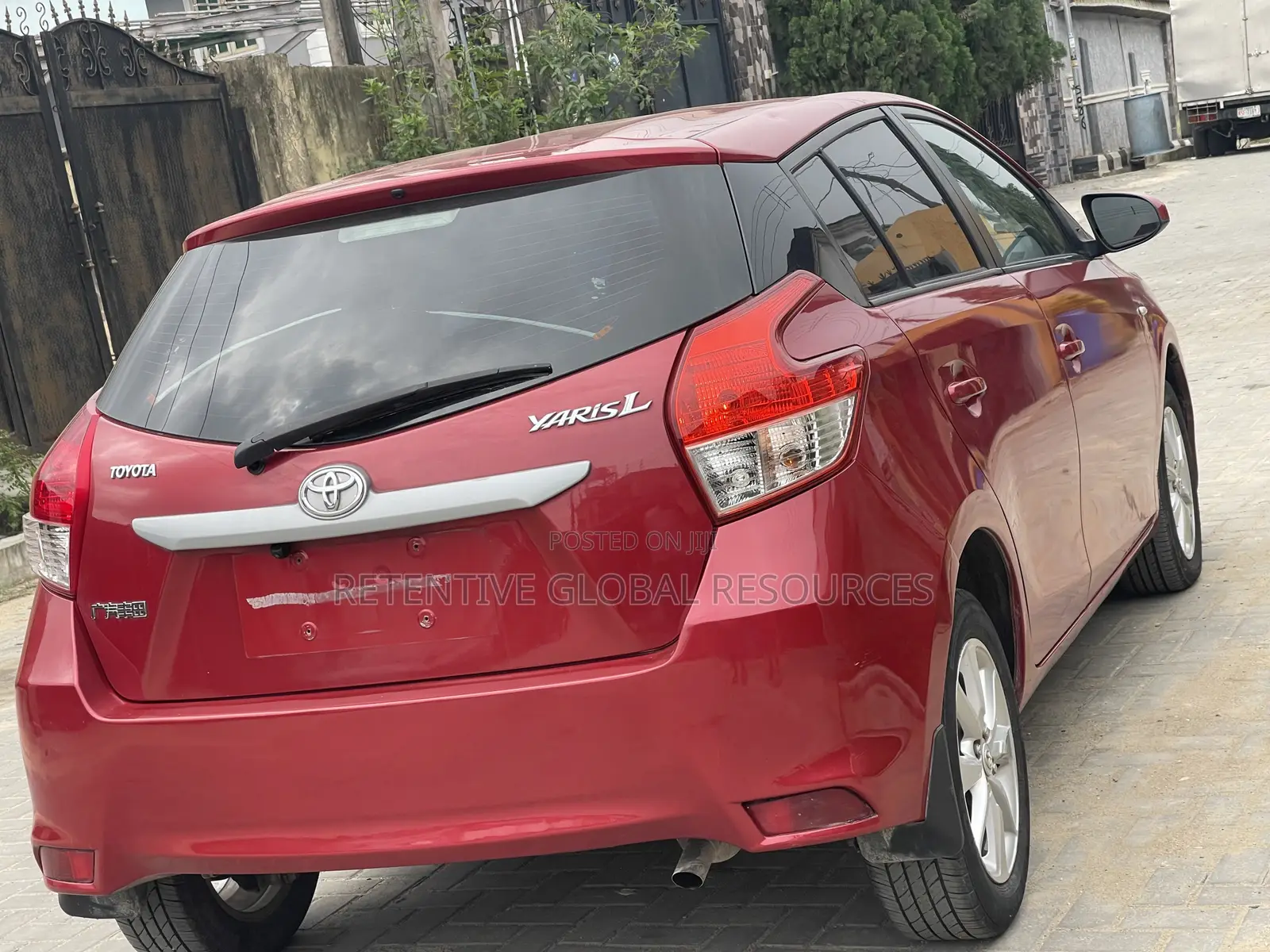 Toyota Yaris L Hatchback 3dr 2014 Red