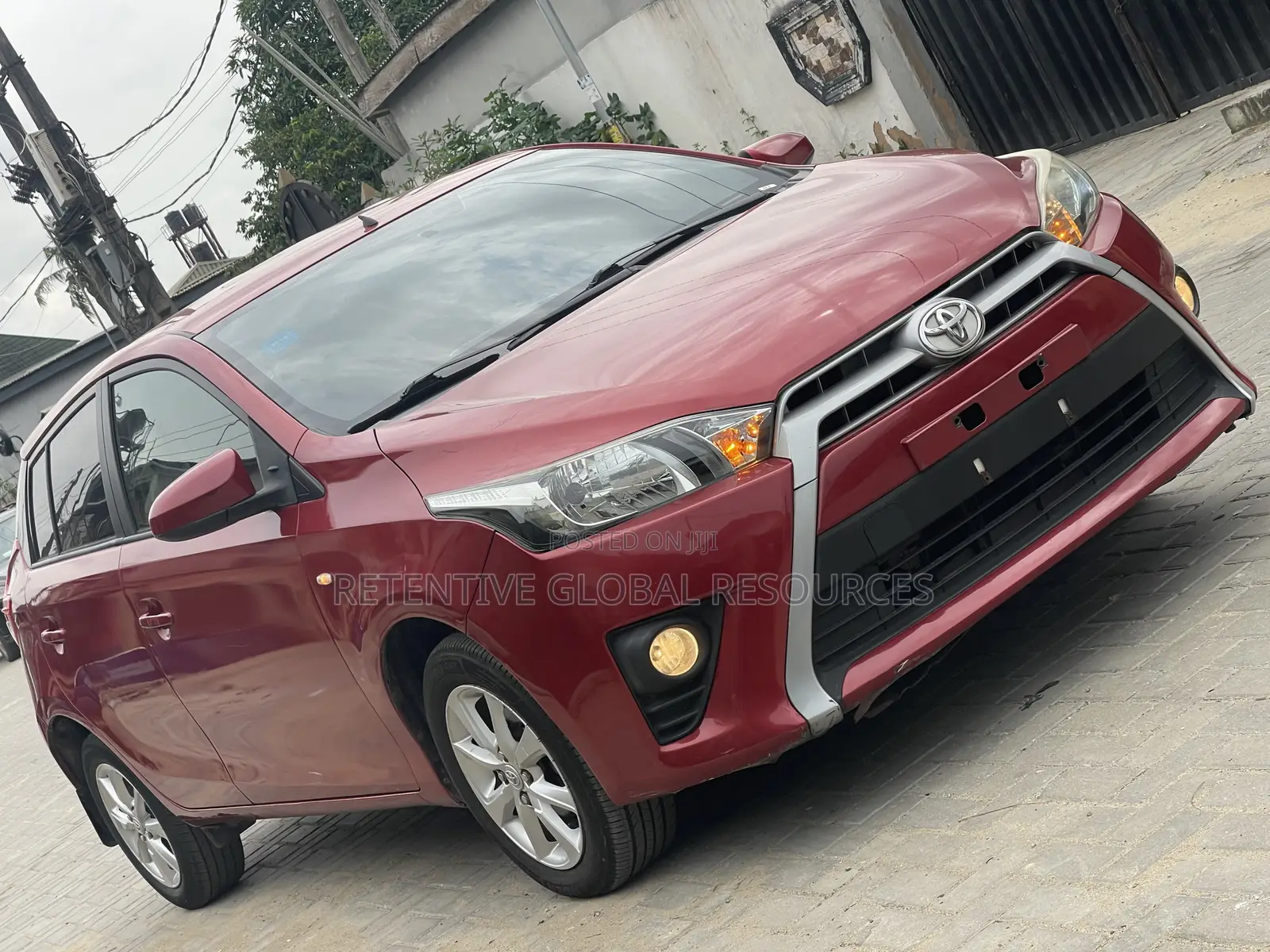 Toyota Yaris L Hatchback 3dr 2014 Red
