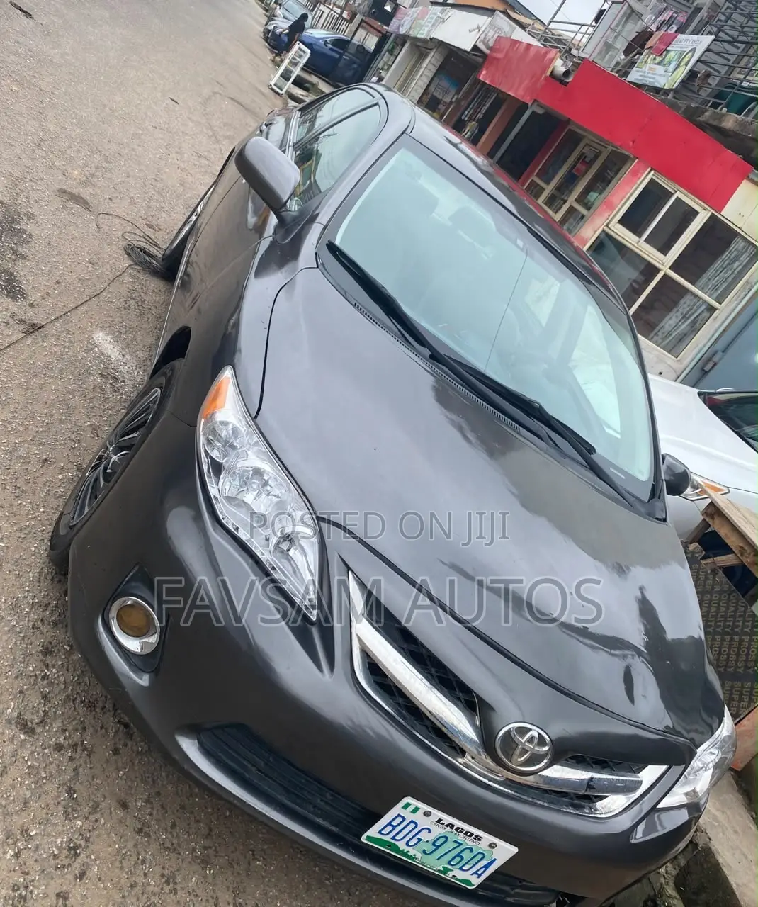 Toyota Corolla 2012 Gray