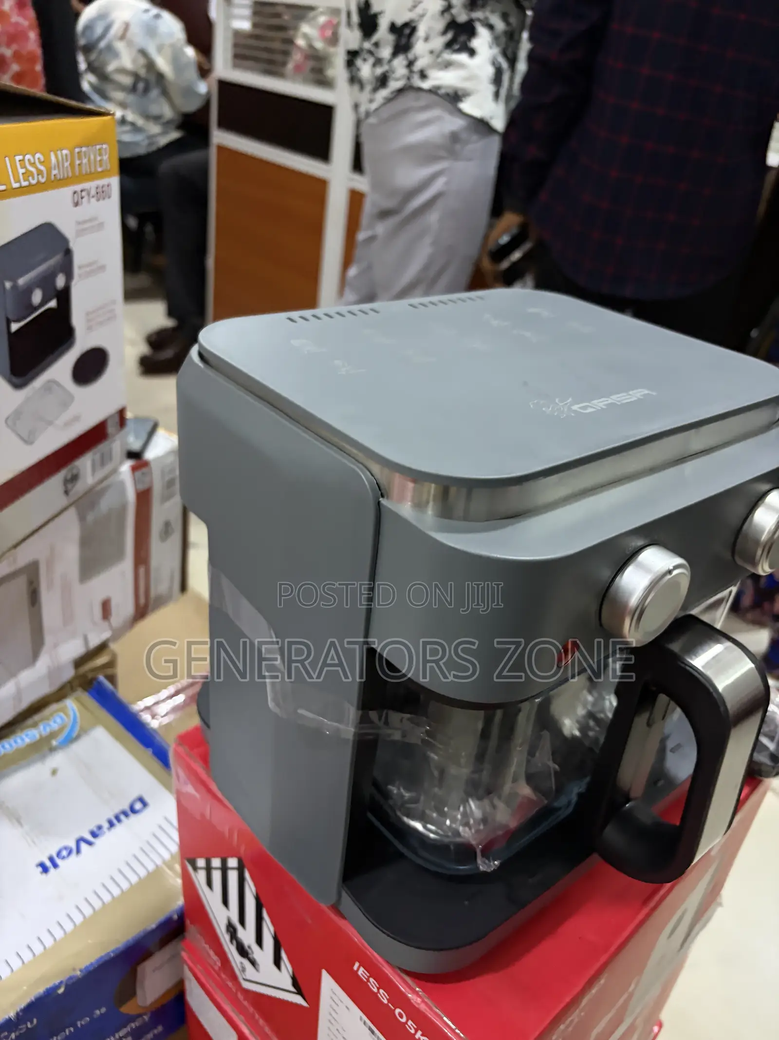 Qasa 6L Glass Pot Oil Less Air Fryer