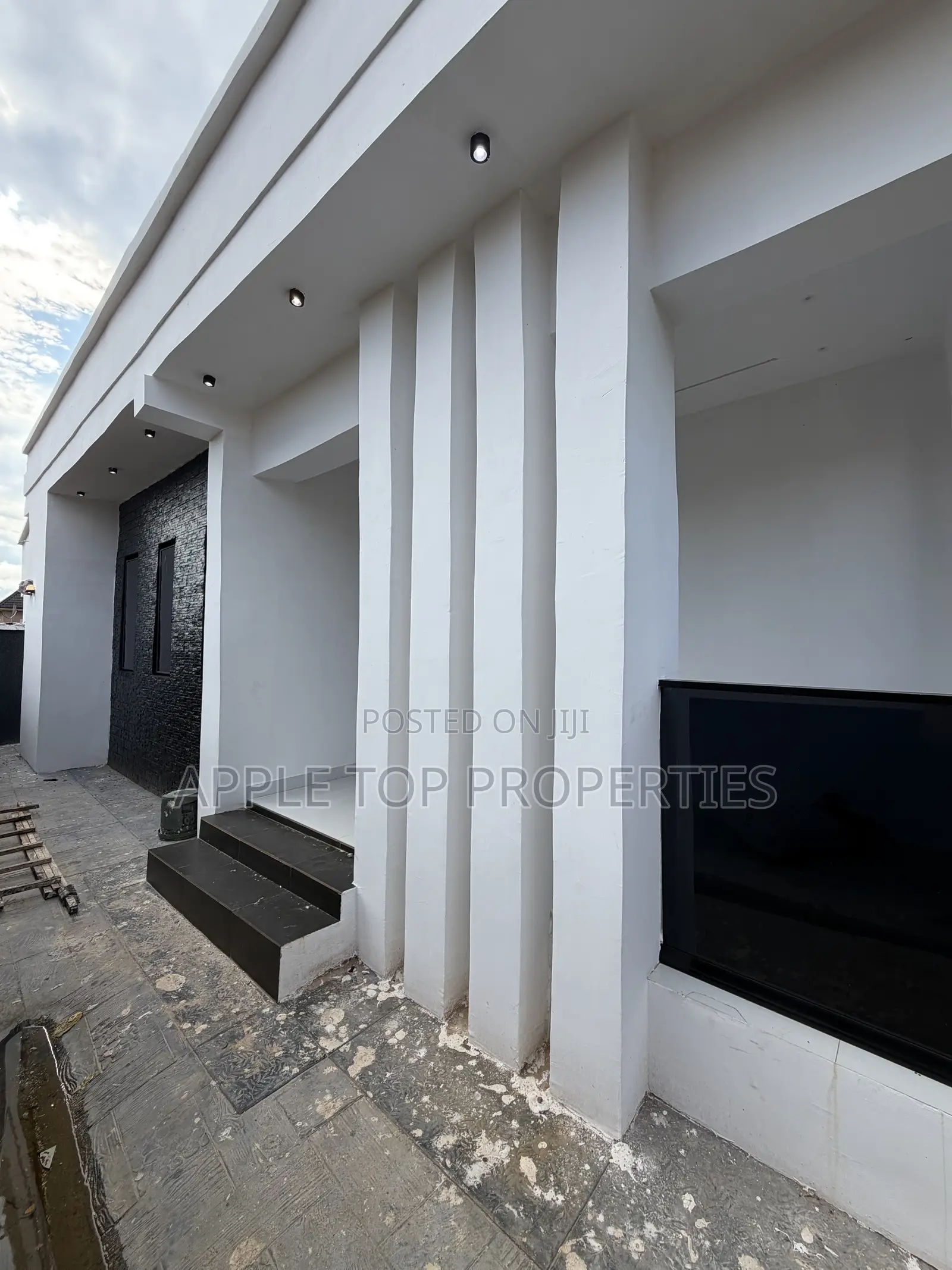 3bdrm Bungalow in Enugu for sale