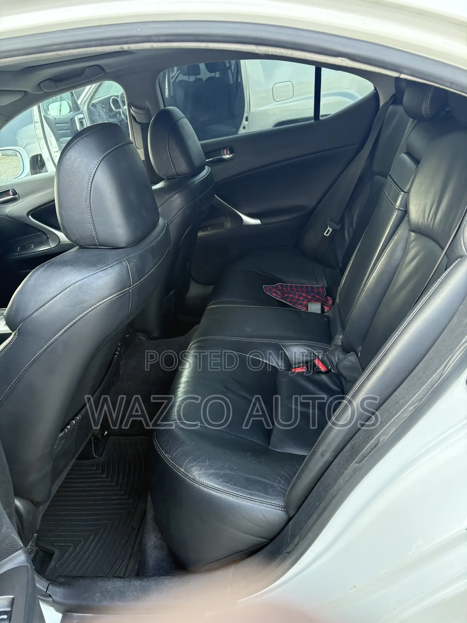 Lexus IS 2012 White