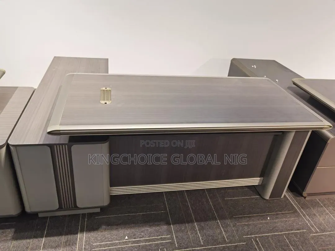 Unique Office Tables and Chairs