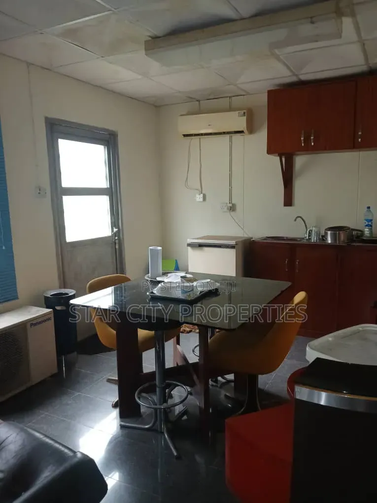 3bdrm Bungalow in Ikeja Lagos for rent