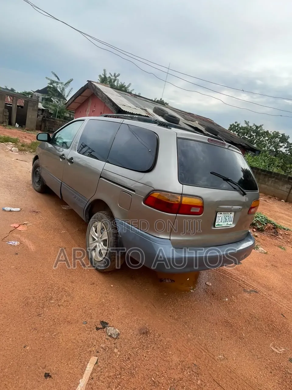 Toyota Sienna 1999 Ivory