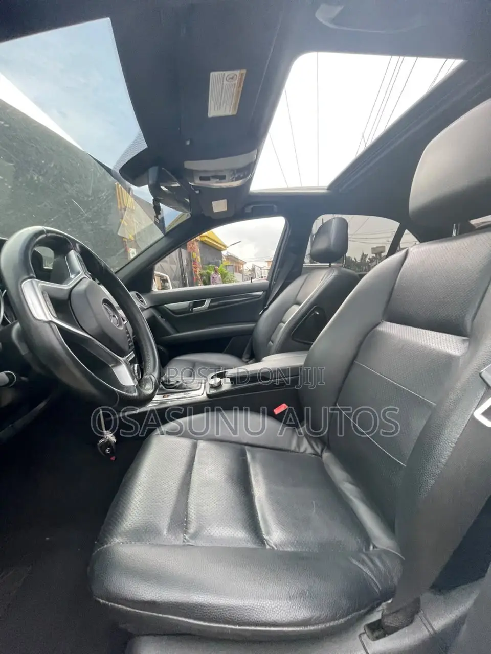 Mercedes-Benz C300 Luxury 4Matic Sedan AWD (3.5L 6cyl 7A) 2013 White