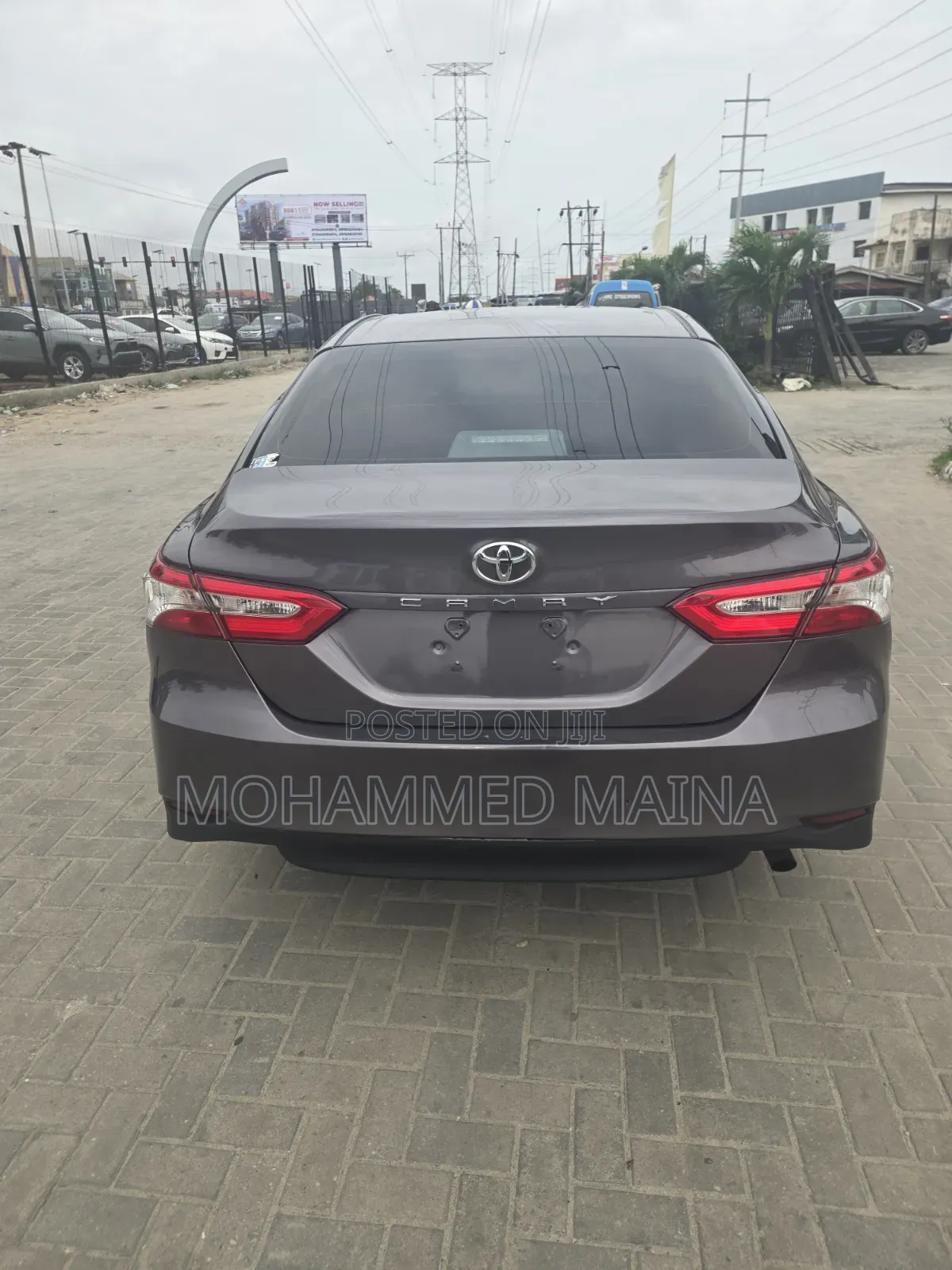 Toyota Camry 2018 Gray
