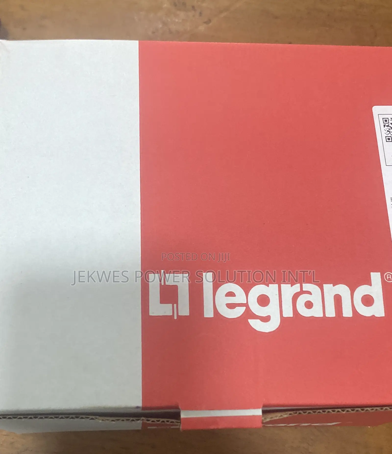 Original 13A Single Socket Legrand Belanko White