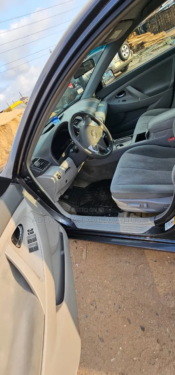 Toyota Camry 2010 Gray