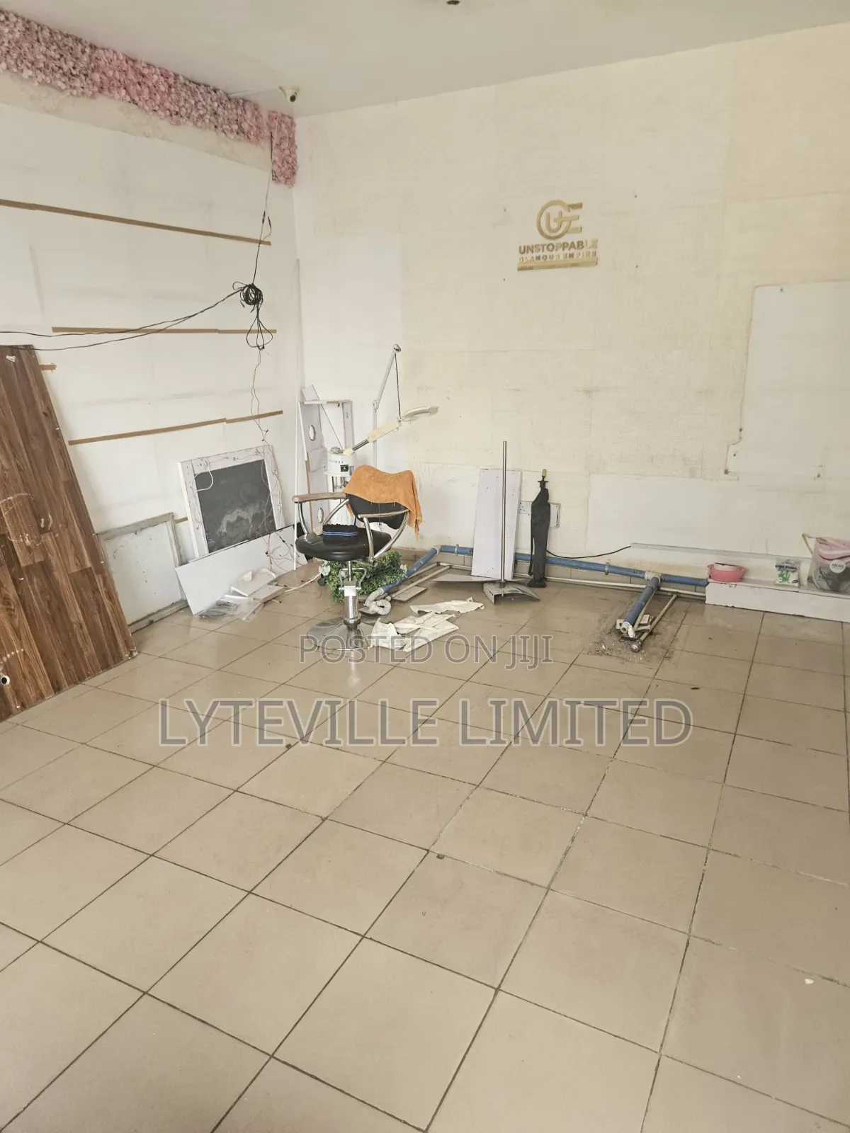 Office Space 32sqm