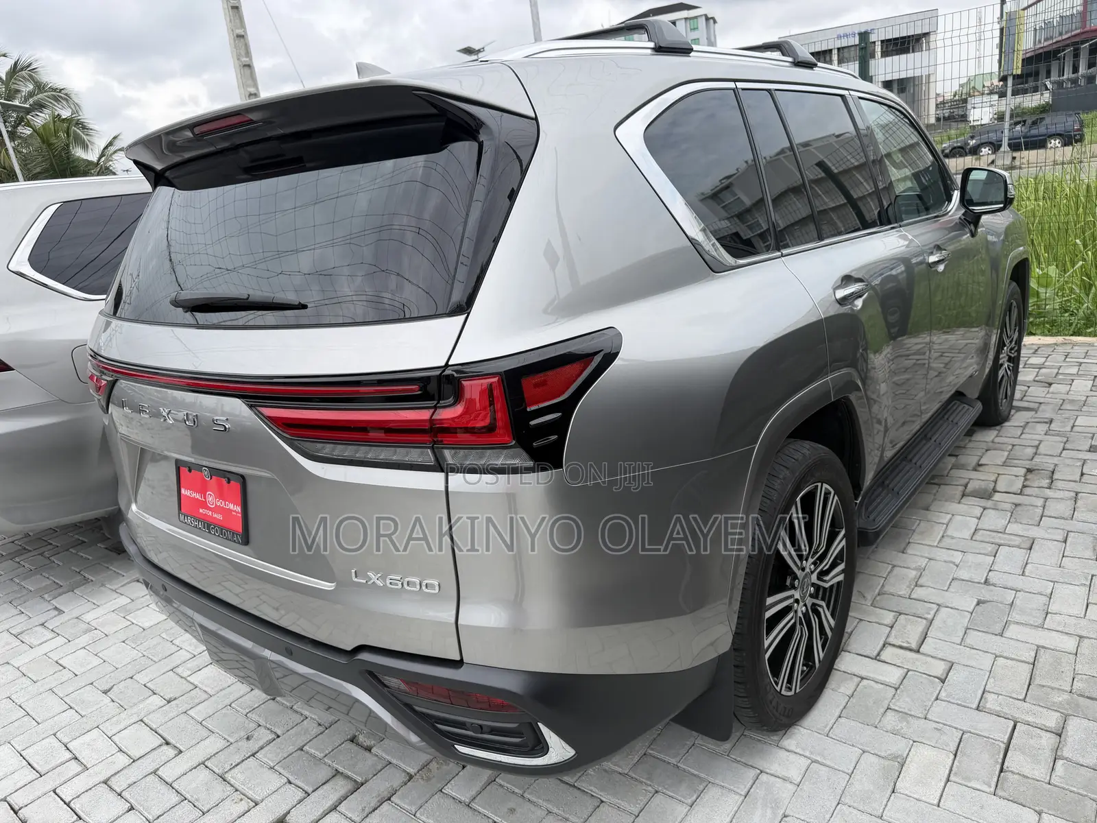 Lexus LX 600 2024 Gold
