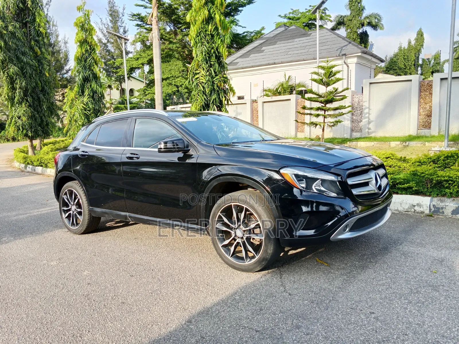 Mercedes-Benz GLA 250 2016 Black