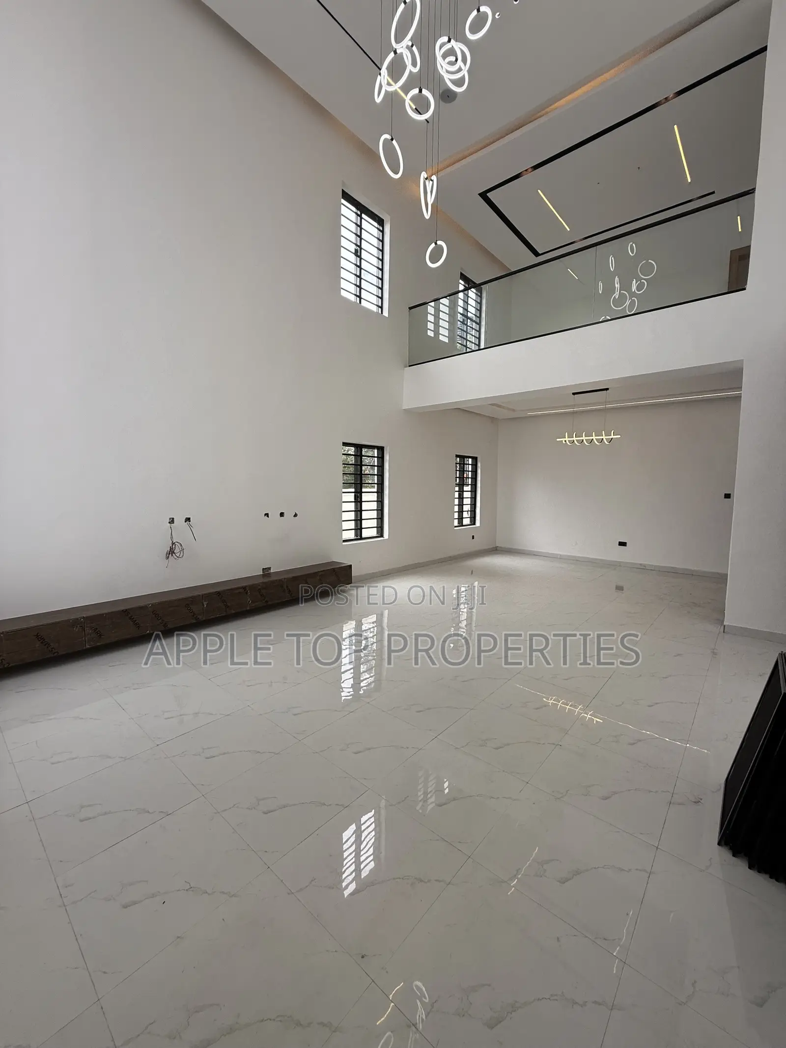 4bdrm Duplex in Centenary City, Enugu for sale
