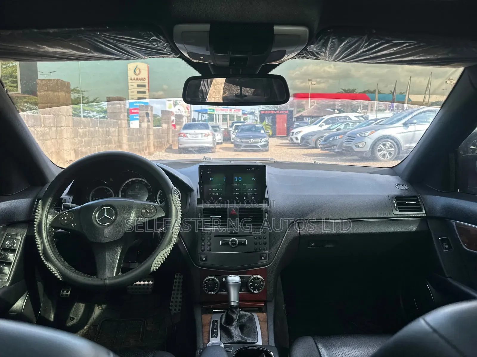 Mercedes-Benz C300 2010 Black