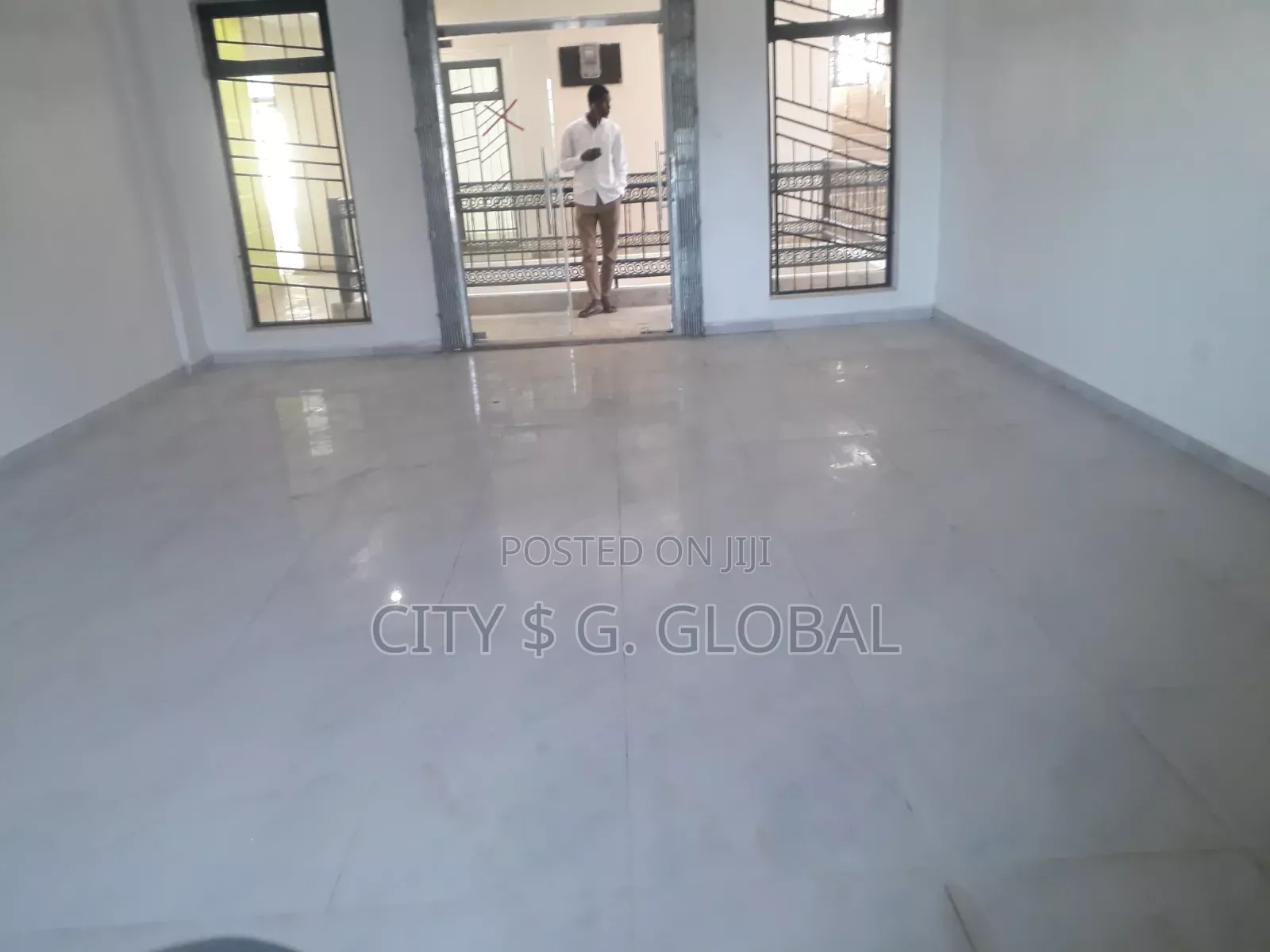 Shop Space and Office Space
