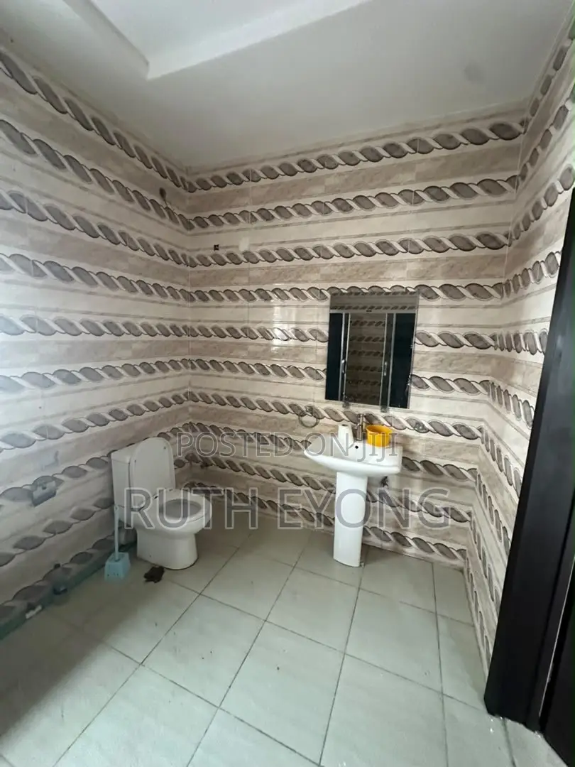 4bdrm Duplex in Orchid, Lekki Phase 2 for rent