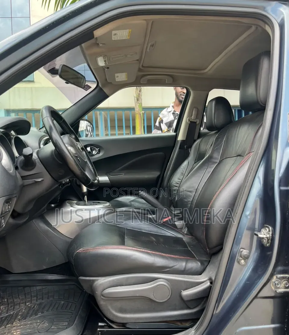 Nissan Juke 2012 Black