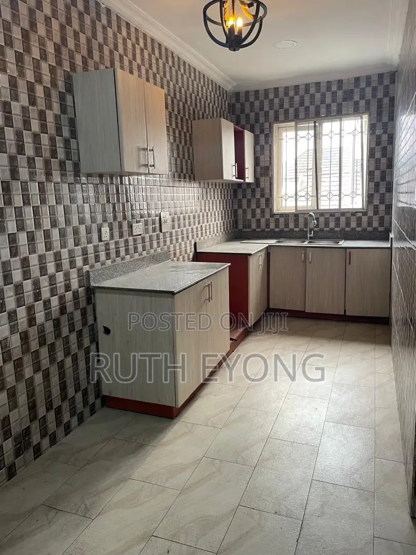3bdrm Apartment in Osapa Lekki for rent