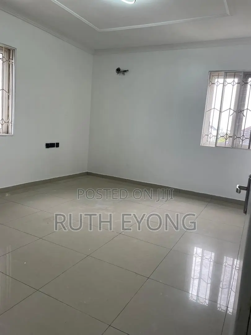 3bdrm Apartment in Osapa Lekki for rent