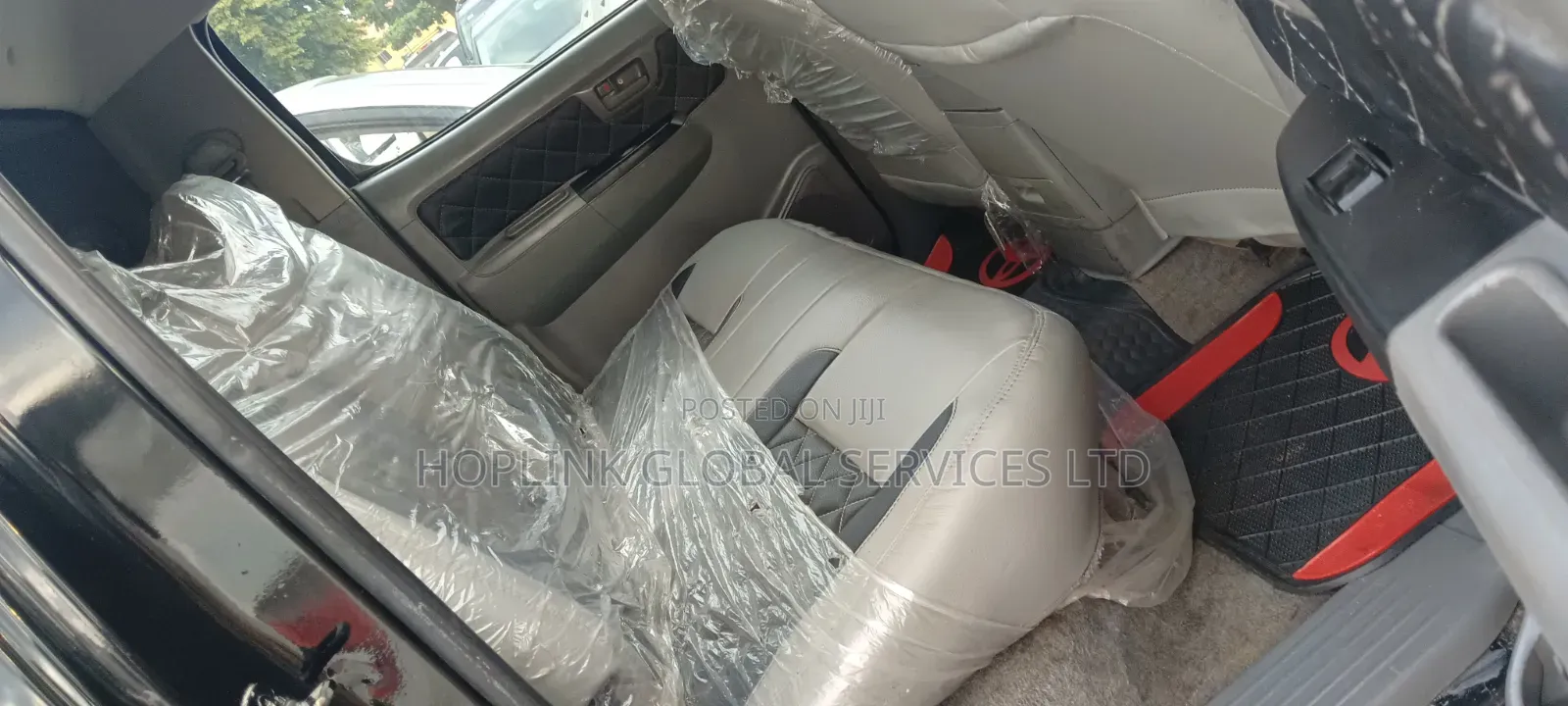 Toyota Hilux 2012 Black
