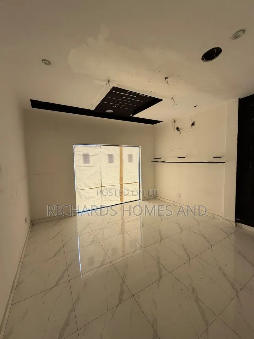 70 SQM of Office Space for Rent in Lekki Phase 1