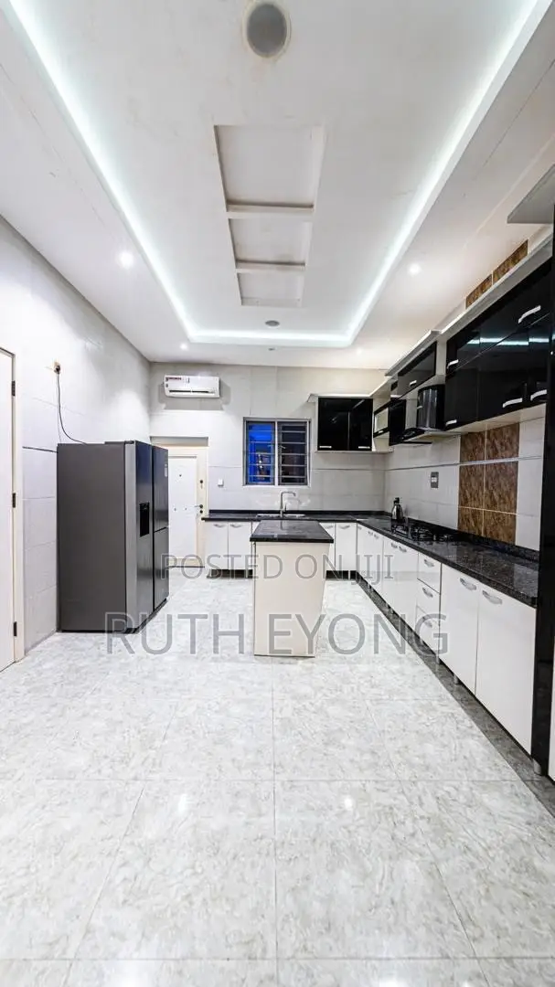 Furnished 5bdrm House in Osapa Lekki Lagos for rent