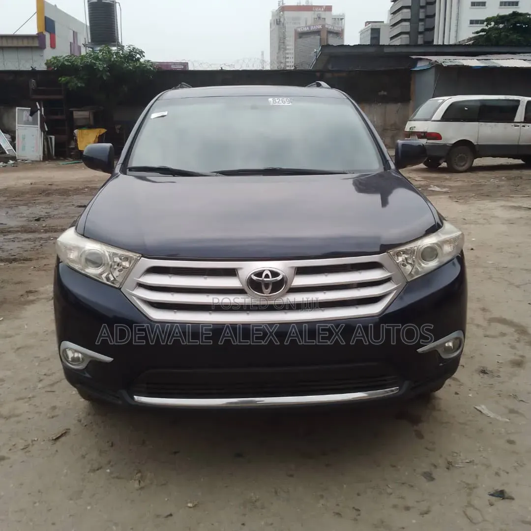 Toyota Highlander Limited 2012 Blue