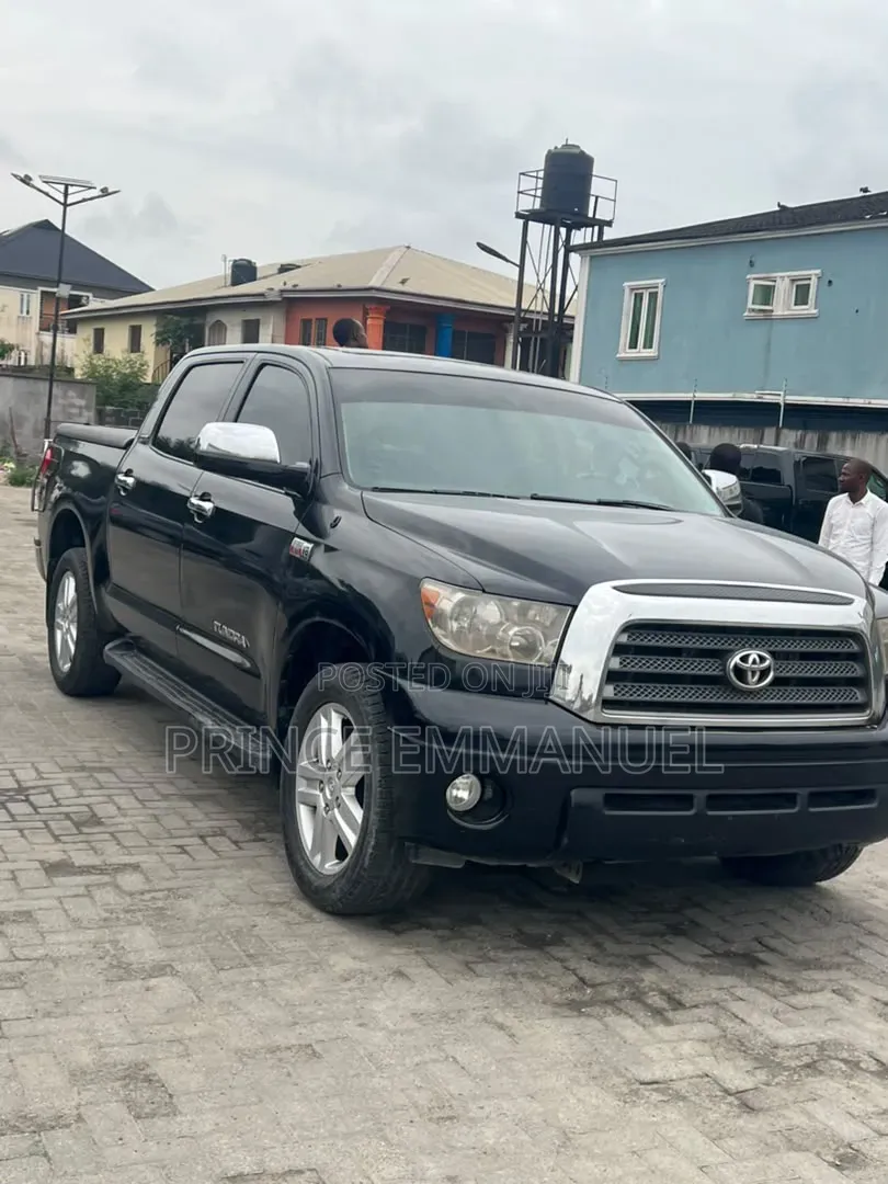 Toyota Tundra 2009 Black