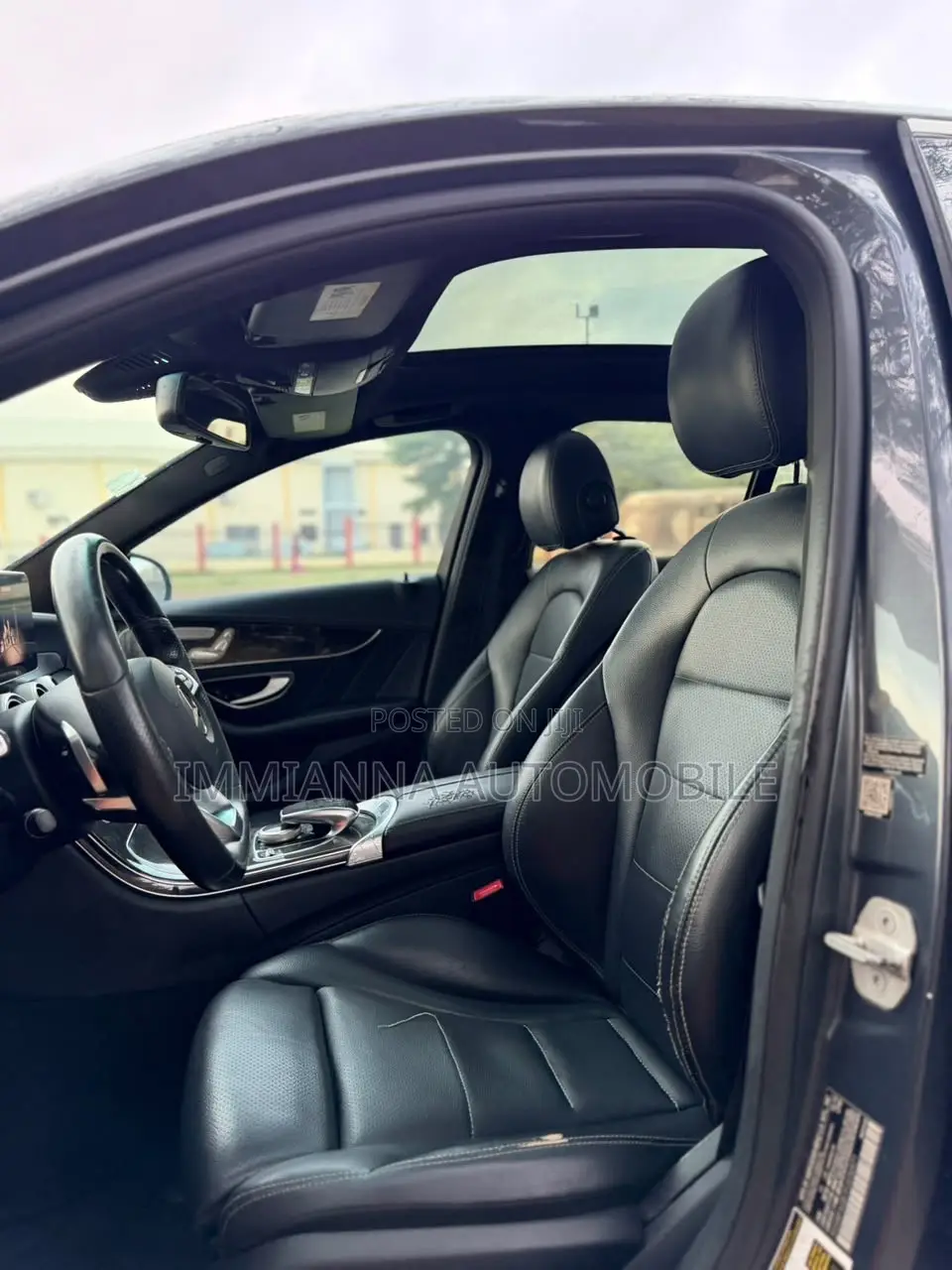 Mercedes-Benz C400 4Matic AWD Sedan (3.0L V6 7A) 2015 Gray