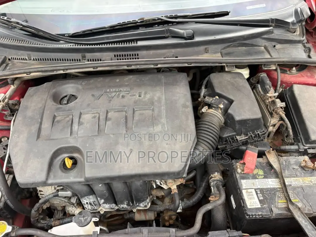 Toyota Corolla S 4dr Sedan (1.8L 4cyl CVT) 2015 Red